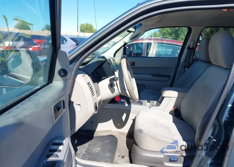 2010 Ford Escape Xlt from USA, damaged, VIN 1FMCU0D78AKD07894